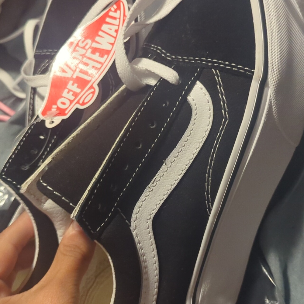 Vans Old Skool Platform Shoe- 4 - Picture 2 of 7